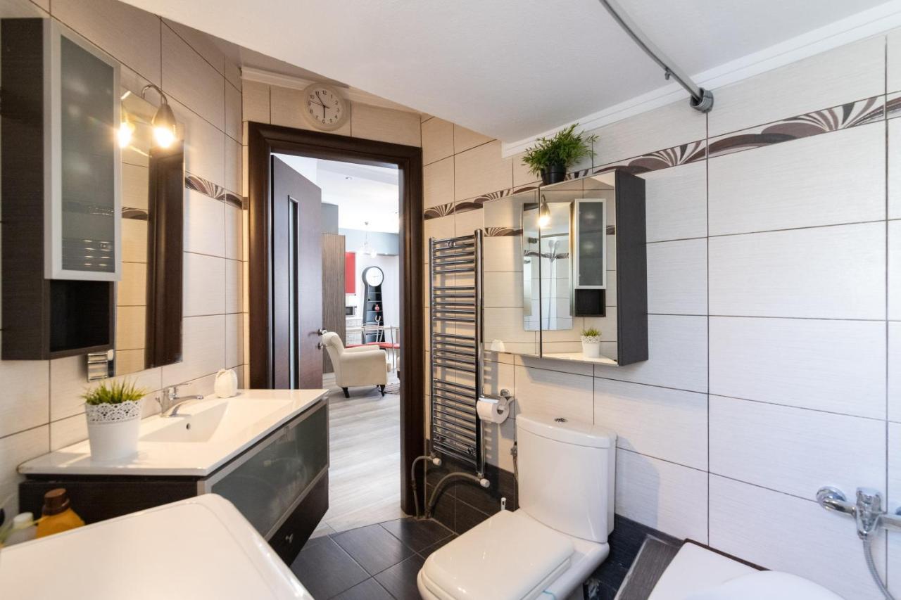 F & B Collection - Flat For 4 Apartment Thessaloníki Luaran gambar