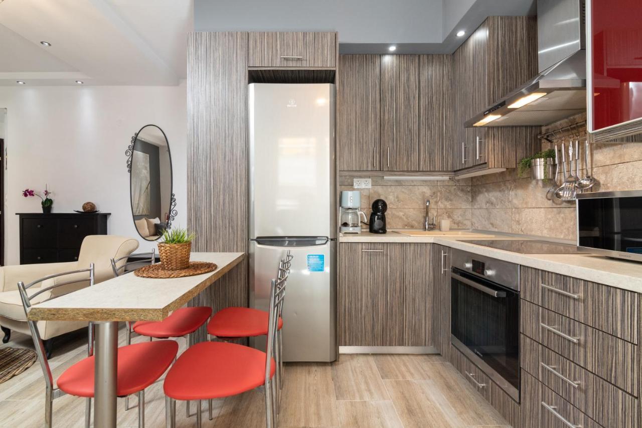 F & B Collection - Flat For 4 Apartment Thessaloníki Luaran gambar