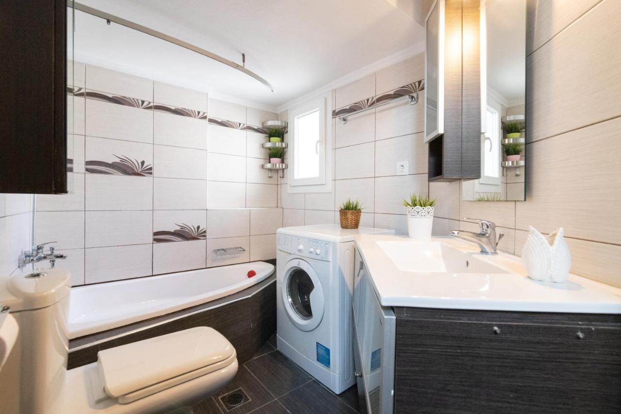 F & B Collection - Flat For 4 Apartment Thessaloníki Luaran gambar